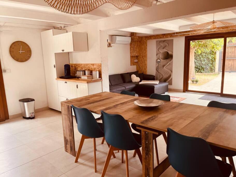 Villa Individuelle Familiale 4 A 12 Couchages Cuxac-dʼAude Exteriör bild